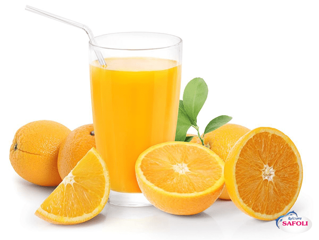 hoa quả giảu vitamin C, như cam, quýt,.. rất tốt cho quá trình hấp thu sắt